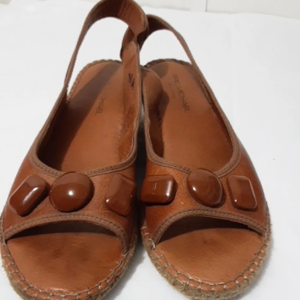 ERIC MICHAEL Brown Embellish Bead Top European Women's 38 Sandals‎